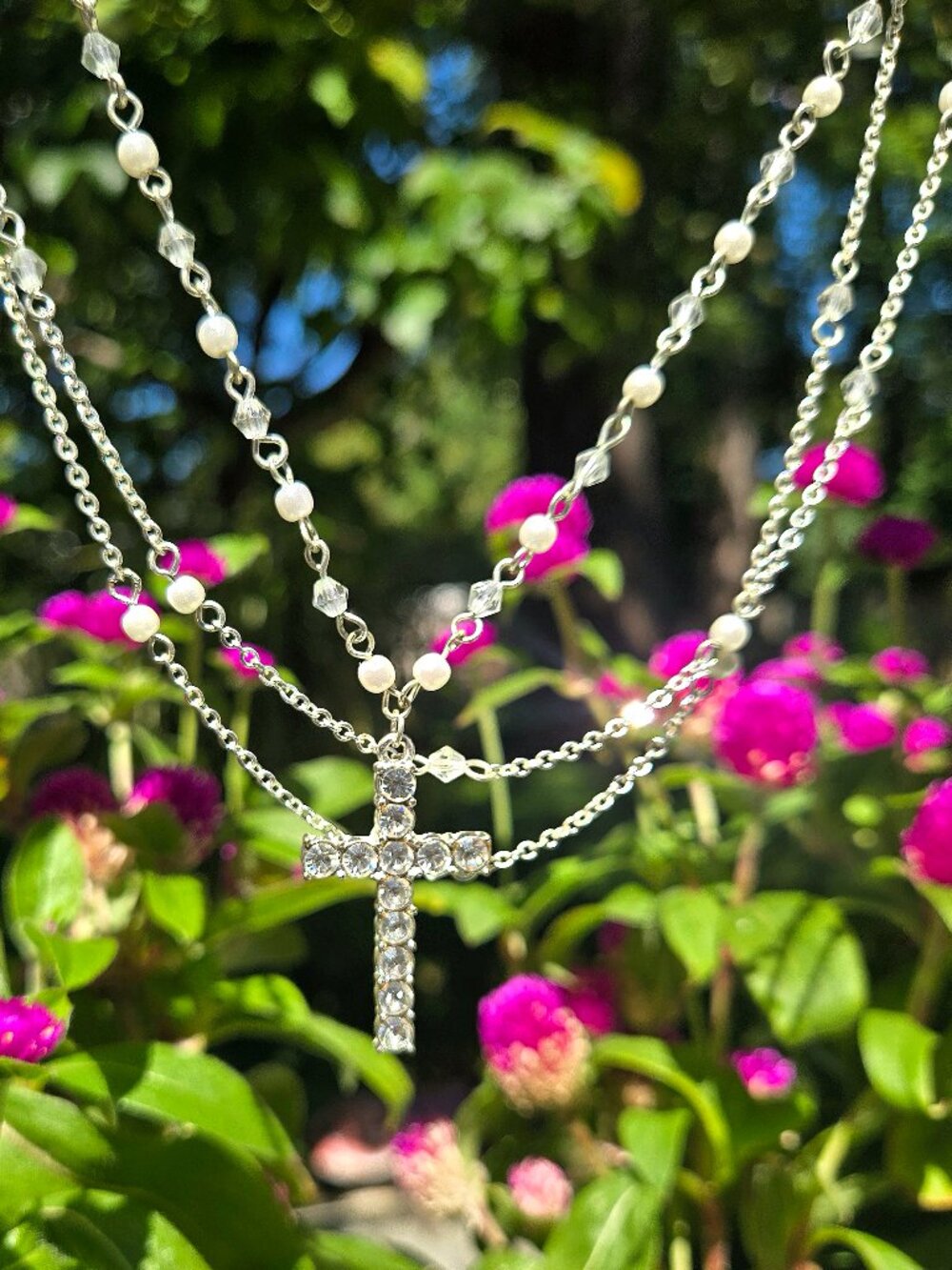 Vintage Y2K Silver Rhinestone Cross Multi Layer Layered 3 Chain Pearl Necklace - Picture 4 of 9
